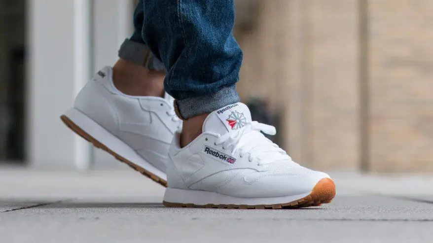 GENUINE REEBOK CLASSIC LEATHER WHITE & GREY ATHLETIC SHOES
