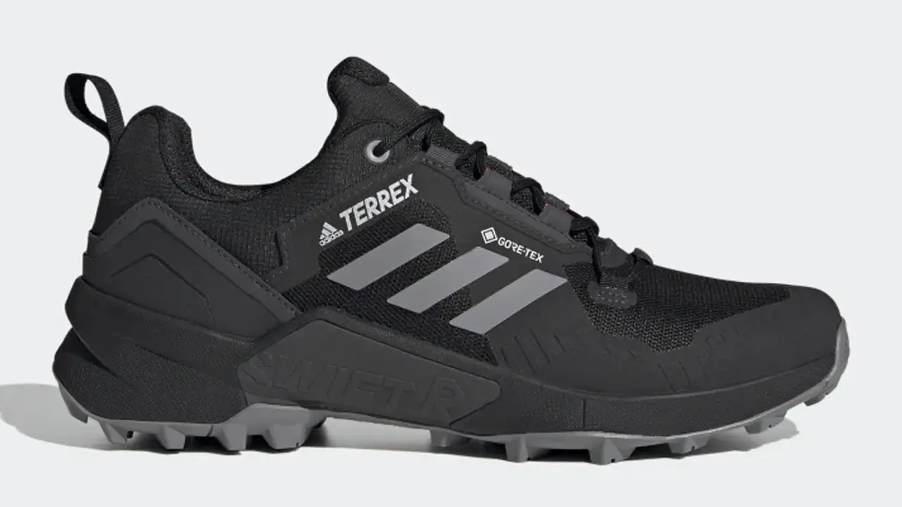 15 Super Stealthy Sneakers That Are Made for Autumn at adidas UK | The ...