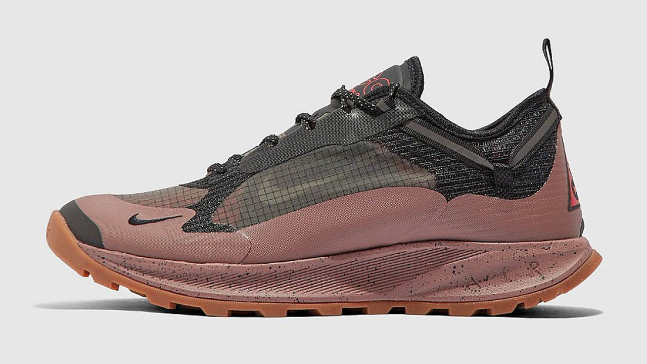 15 Earthy Sneakers to Add to Your Daily Rotation This Season