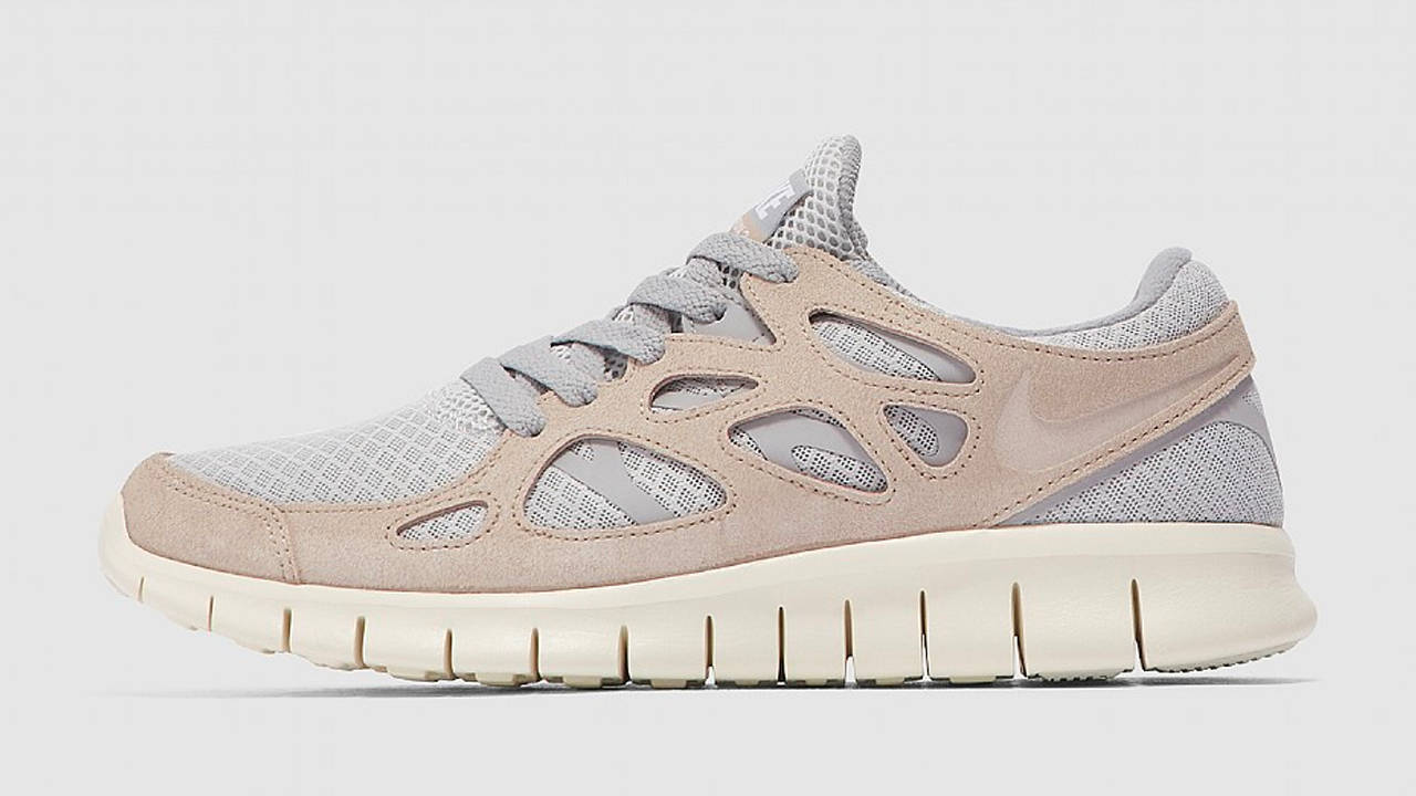 15 Earthy Sneakers to Add to Your Daily Rotation This Season