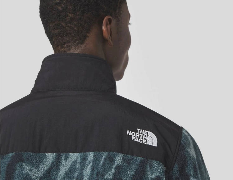 The North Face Print Denali 2 Jacket Black Detail 2