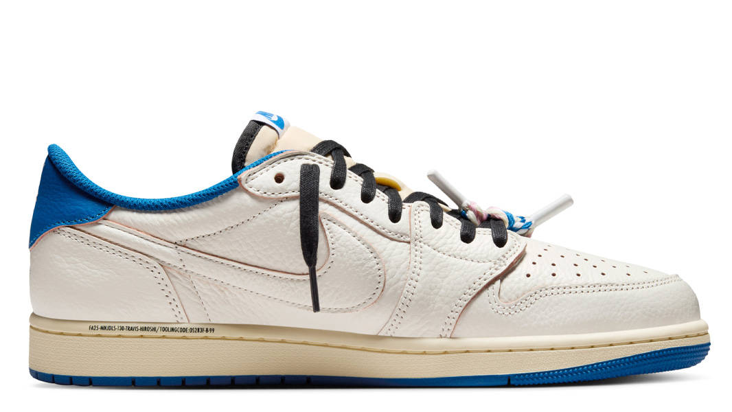 Travis Scott x fragment design x Air Jordan 1 Low OG White Blue Inside