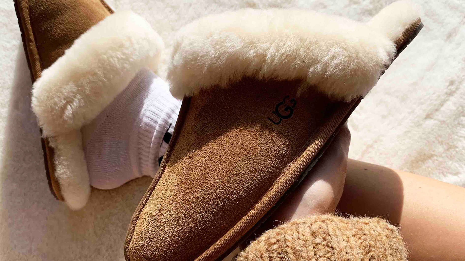 UGG