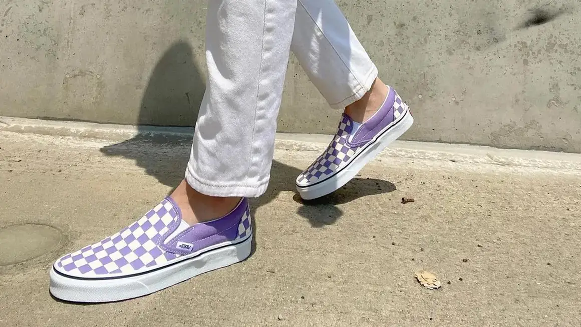 Purple vans slides best sale