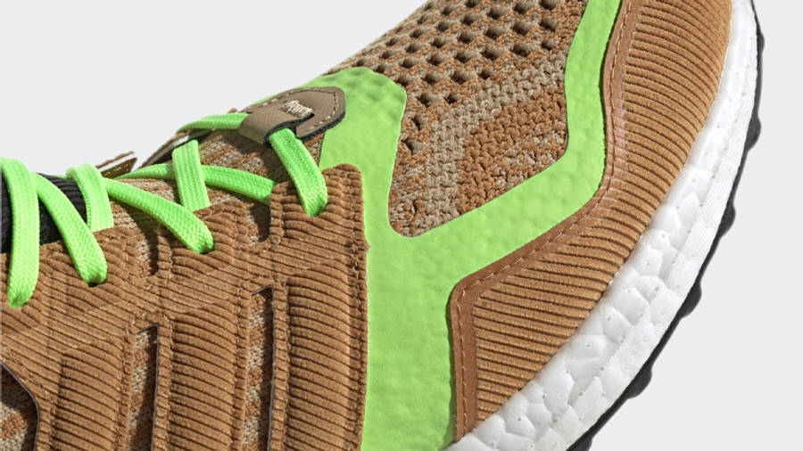 adidas Ultra Boost 5.0 DNA Mesa Signal Green Closeup
