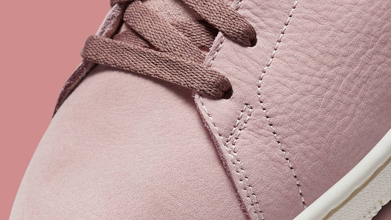 Air Jordan 1 Centre Court Pink