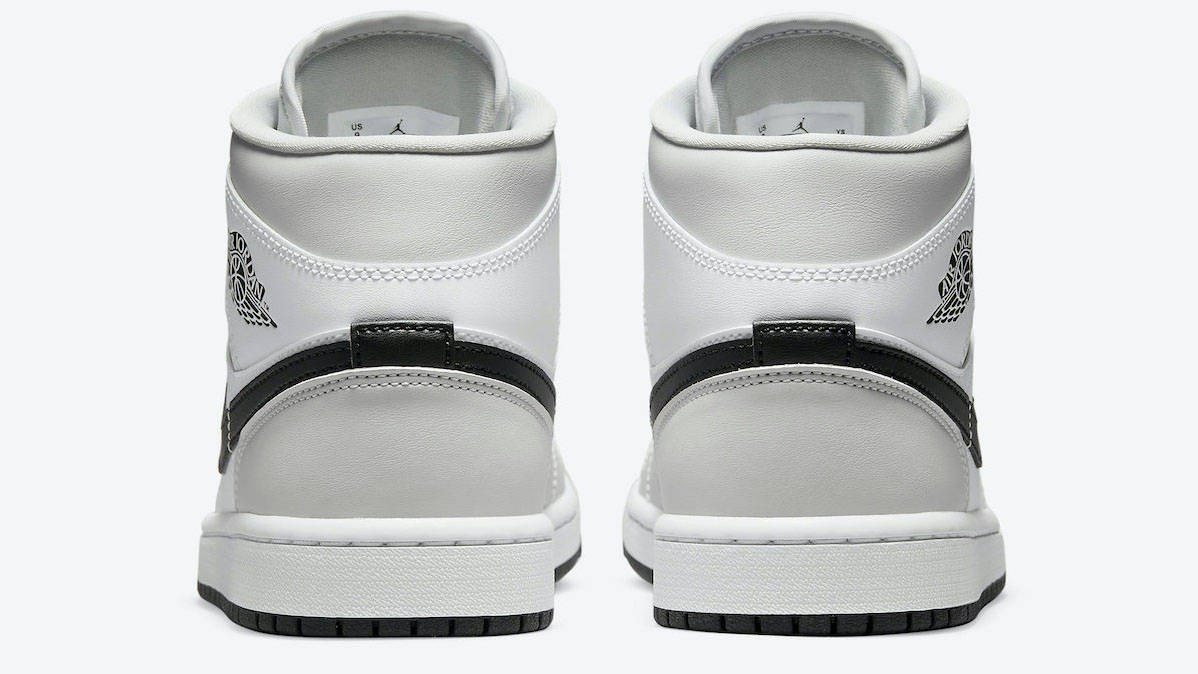 Air Jordan 1 Mid Light Smoke Grey