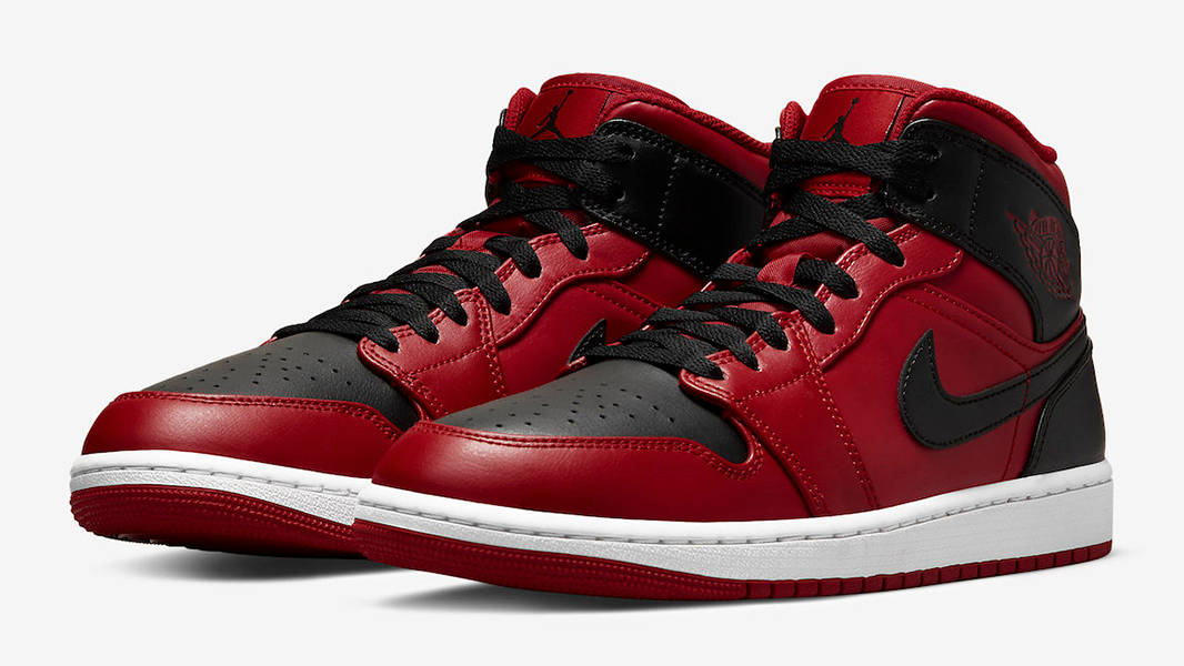 Air Jordan 1 Mid Reverse Bred 554724-660 Side