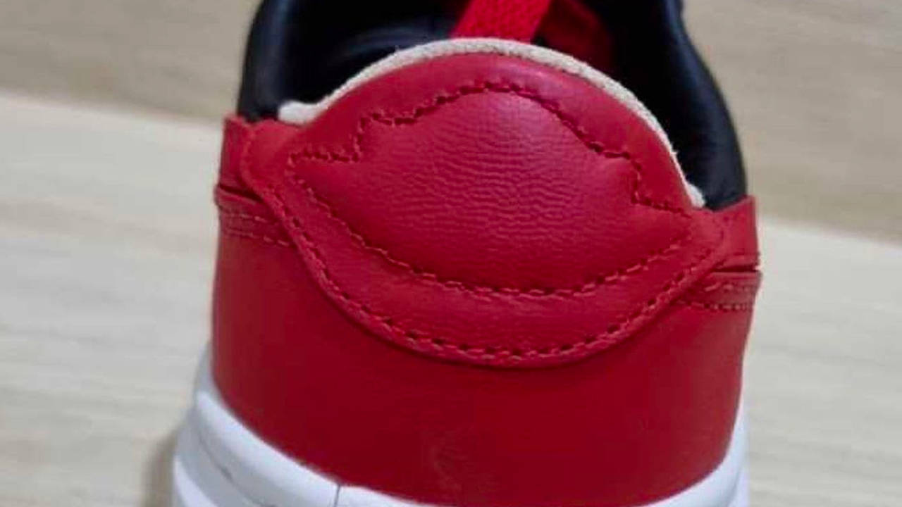 Air Jordan 1 Elevated "Bred"