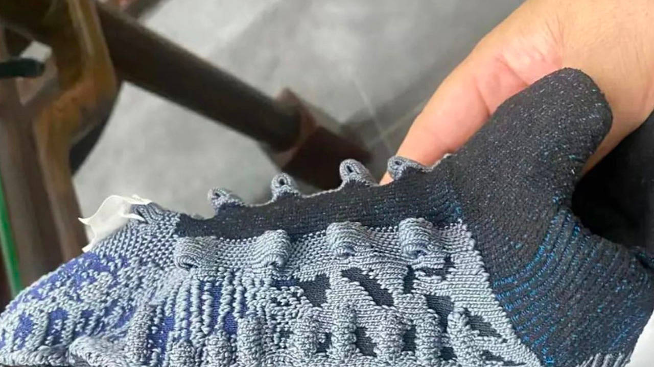 Yeezy Boost 350 V2 CMPCT "Slate Blue"