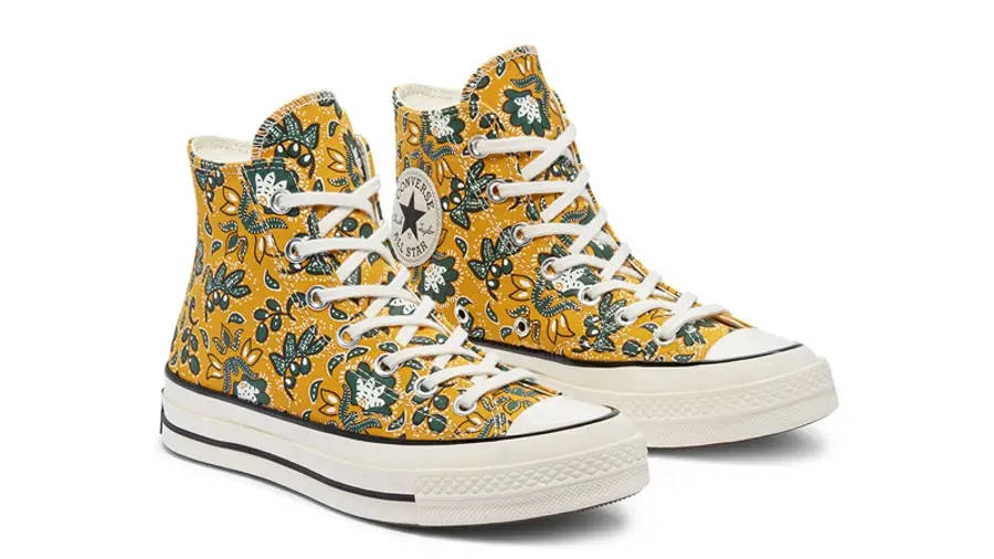 Converse Chuck 70 Culture Prints Gold Dart 171073C Side