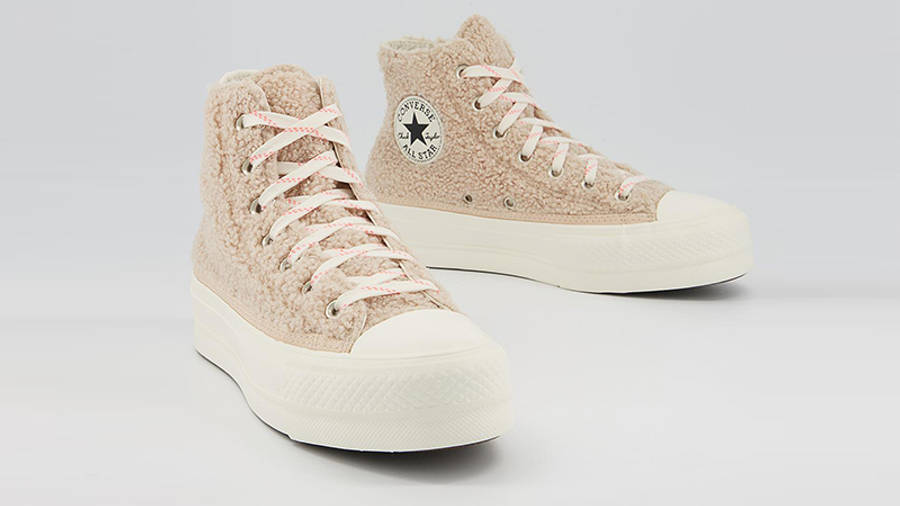 chuck taylor all star lift suede sherpa hi