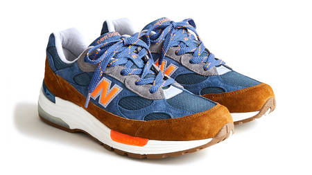 The J.Crew x New Balance 992 Collaboration Pulls Inspiration from NYC The J.Crew x New Balance 992 Collaboration Pulls Inspiration from NYC