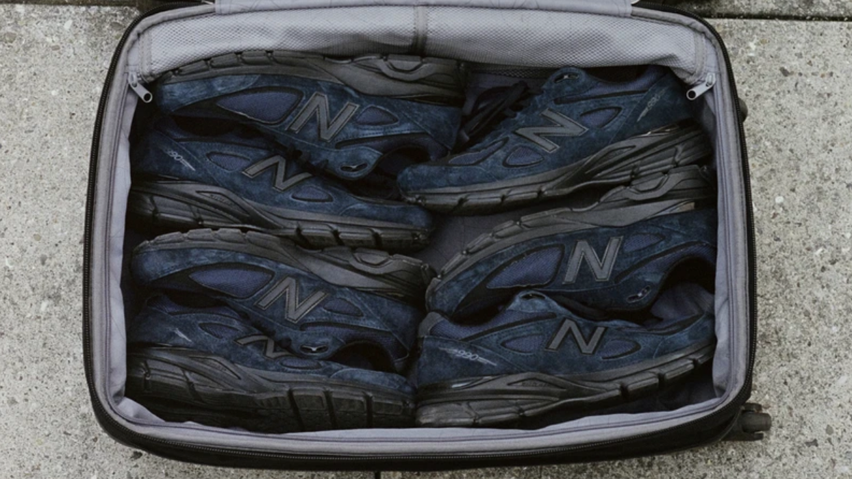 JJJJound x New Balance 990v4 Navy Official