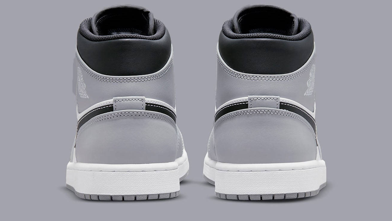 Jordan 1 Mid Light Smoke Grey White Anthracite 2