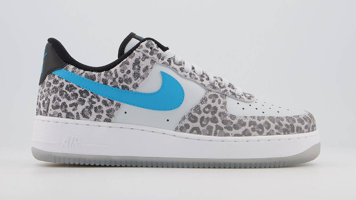 Nike Air Force 1 07 Light Blue Fury