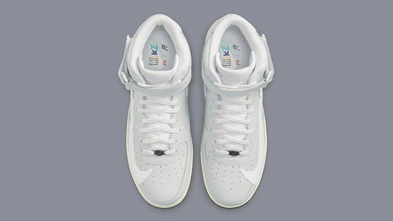 Nike Air Force 1 Mid Double Swoosh Grey middle