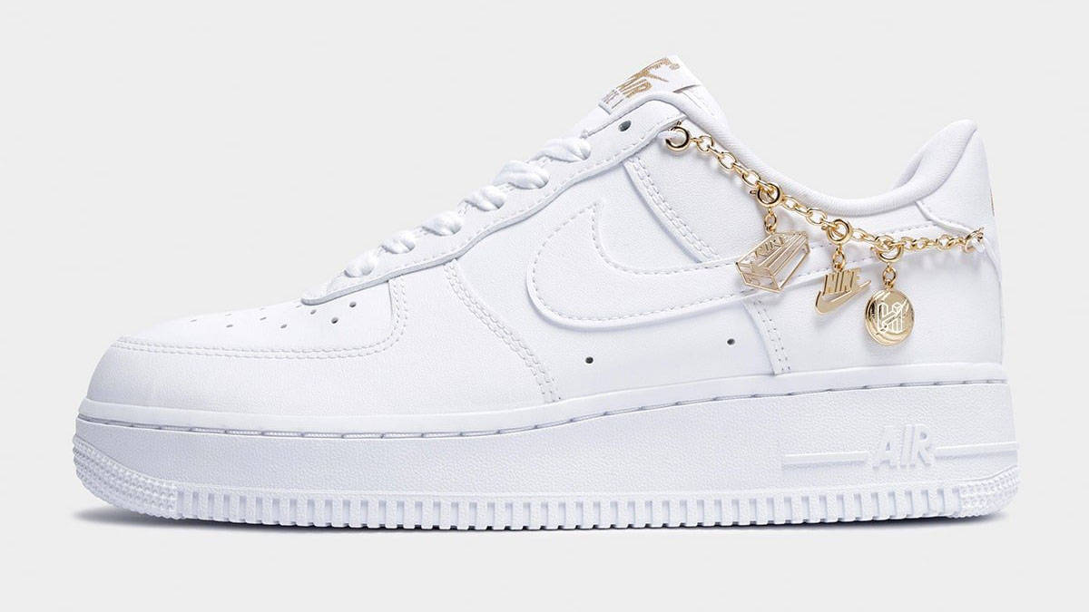 Nike Air Force 1 White Gold Lucky Charms