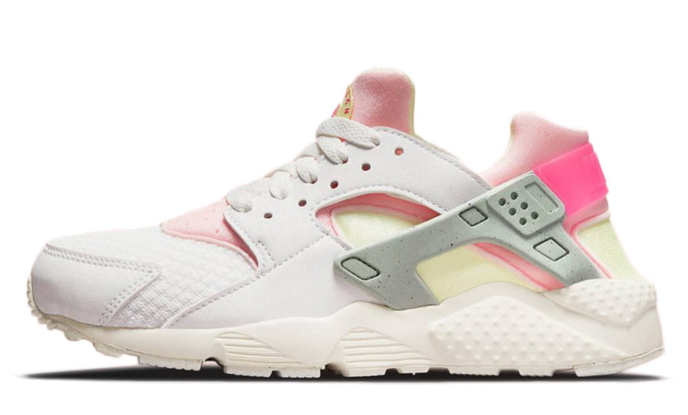 Nike Air Huarache GS Strawberry Sundae
