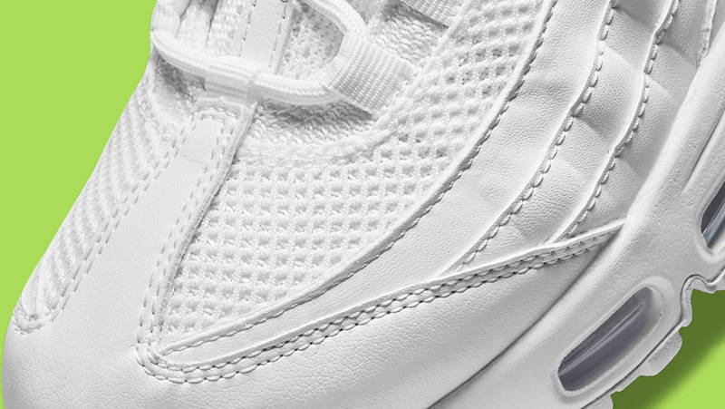 air max 95 triple white