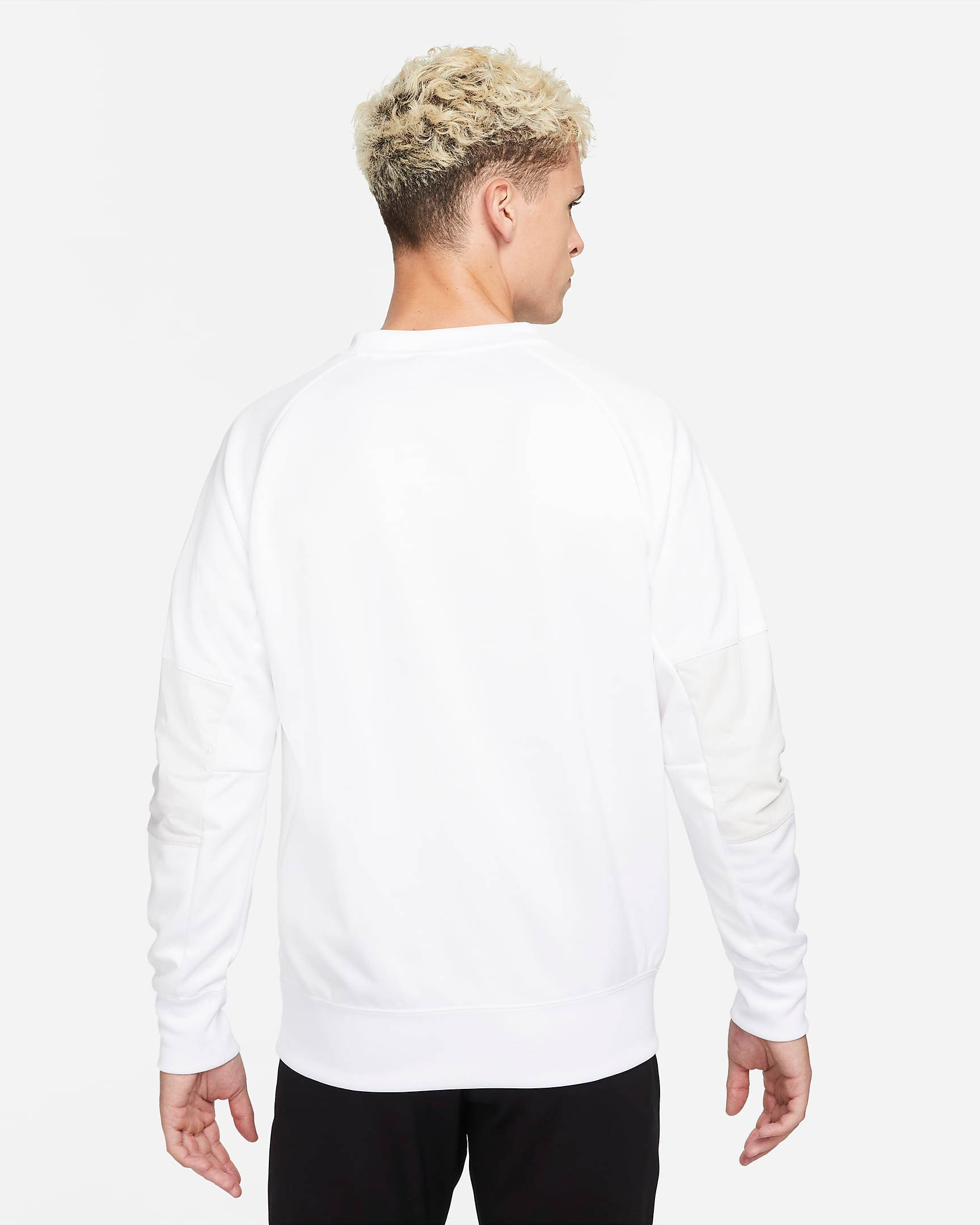 white nike air max jumper