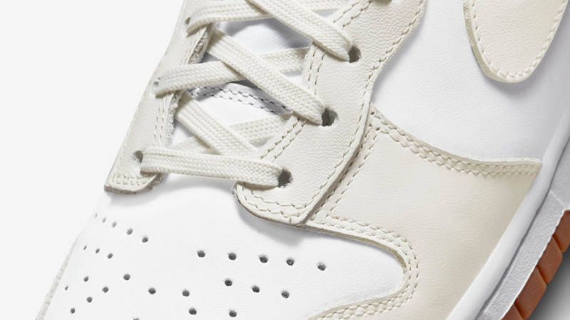 Nike Dunk High White Gum DD1869-109 Detail