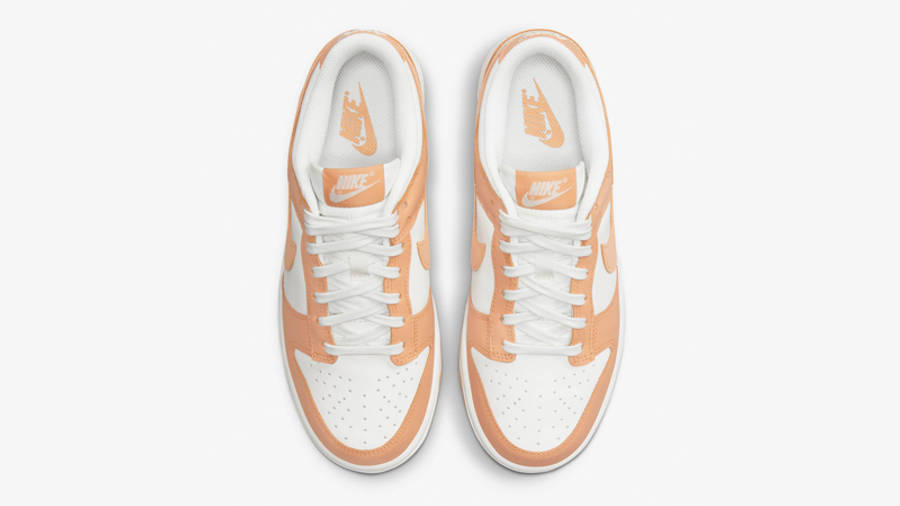 Nike Dunk Low Harvest Moon Middle