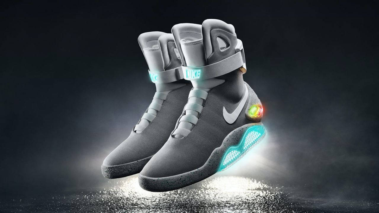 nike mag 2015