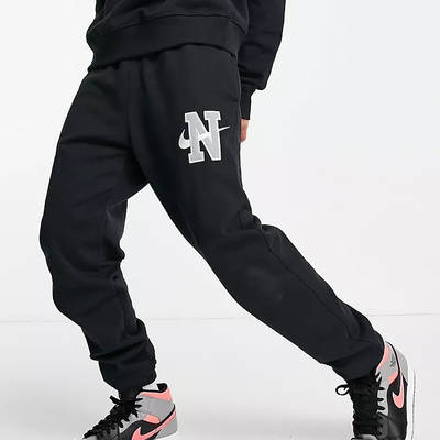 nike fuzzy joggers