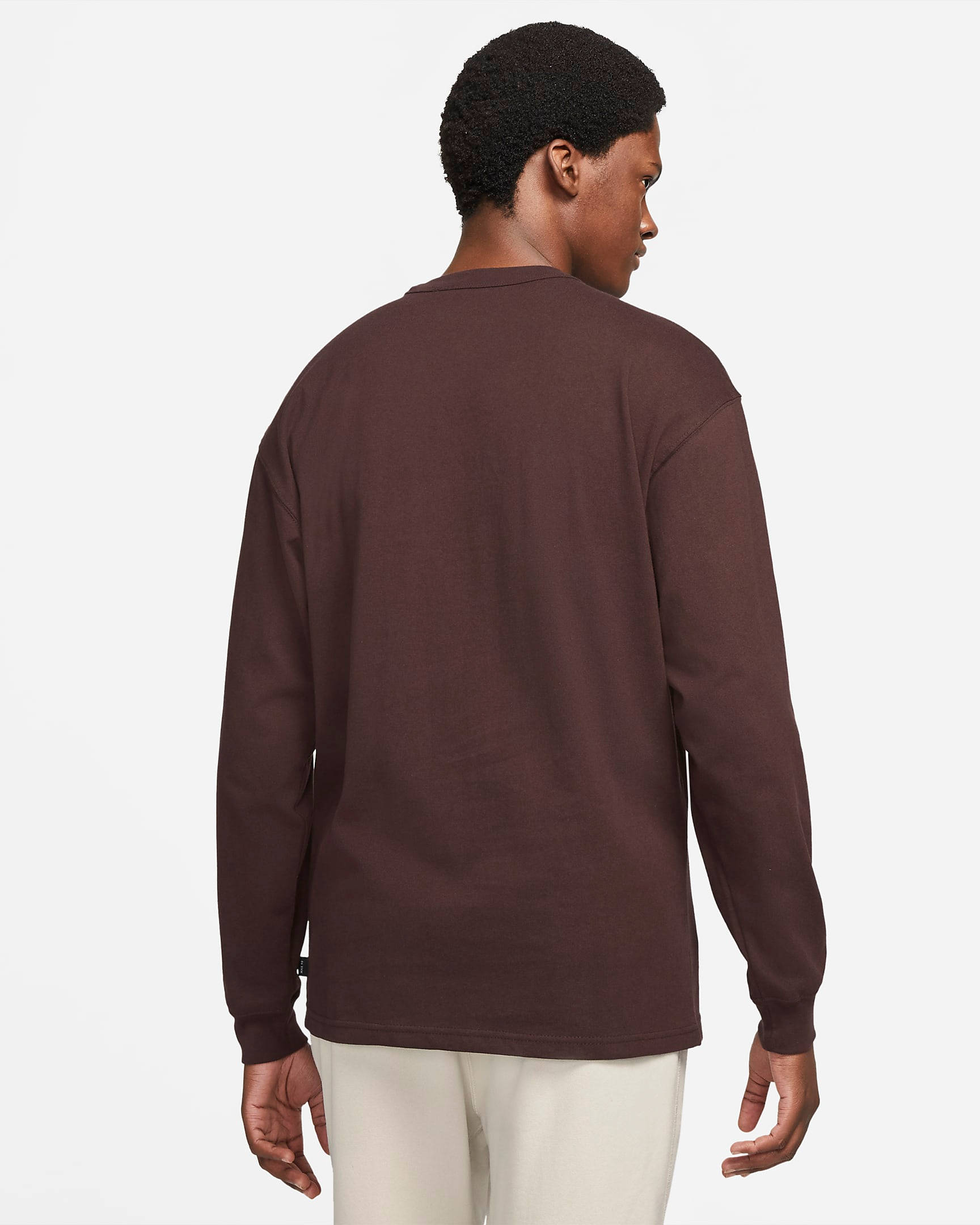 nike sportswear premium essential brown