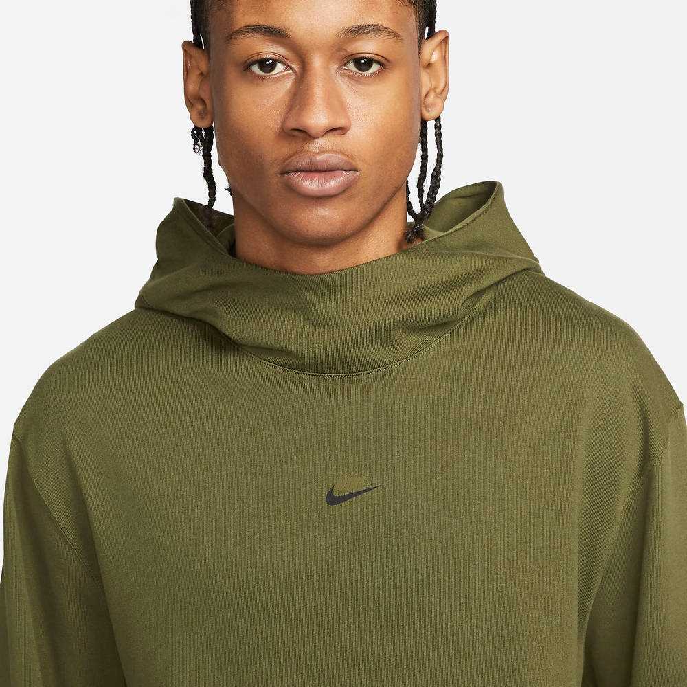 nike essentials hoodie in khaki green