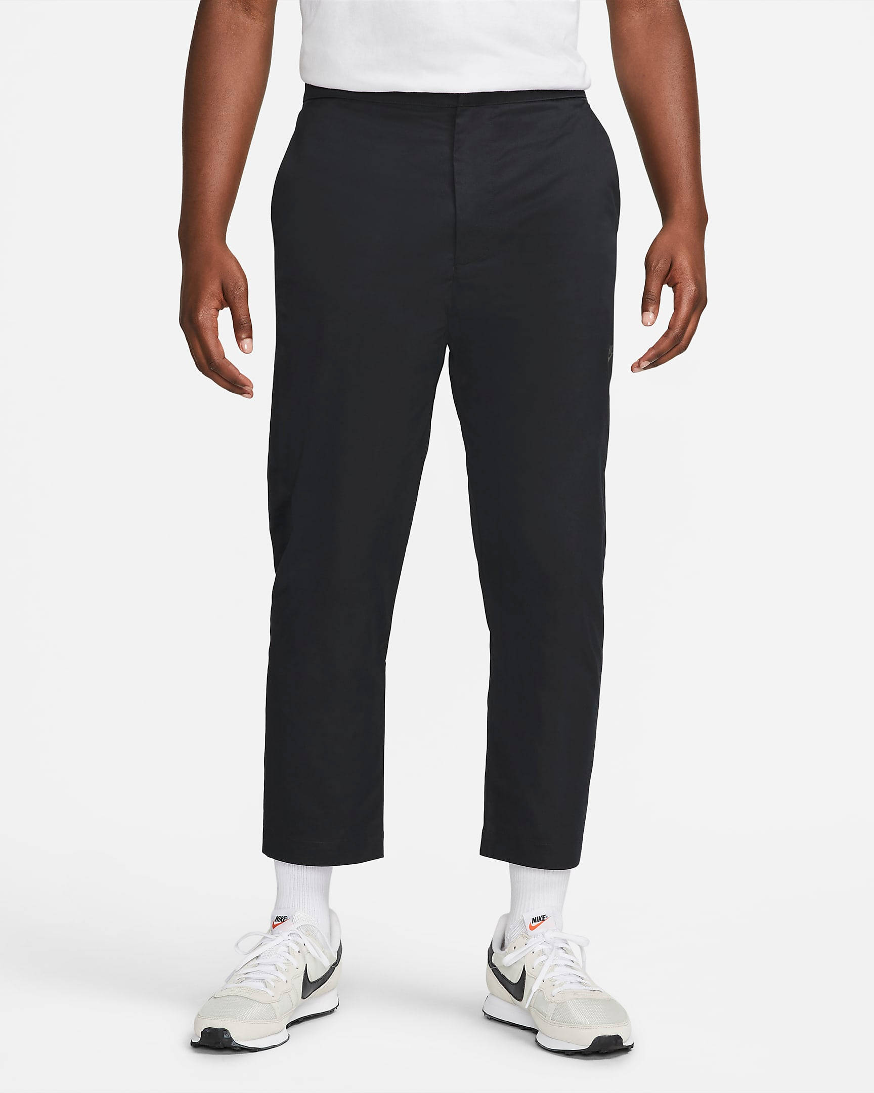 nike woven unlined sneaker trousers