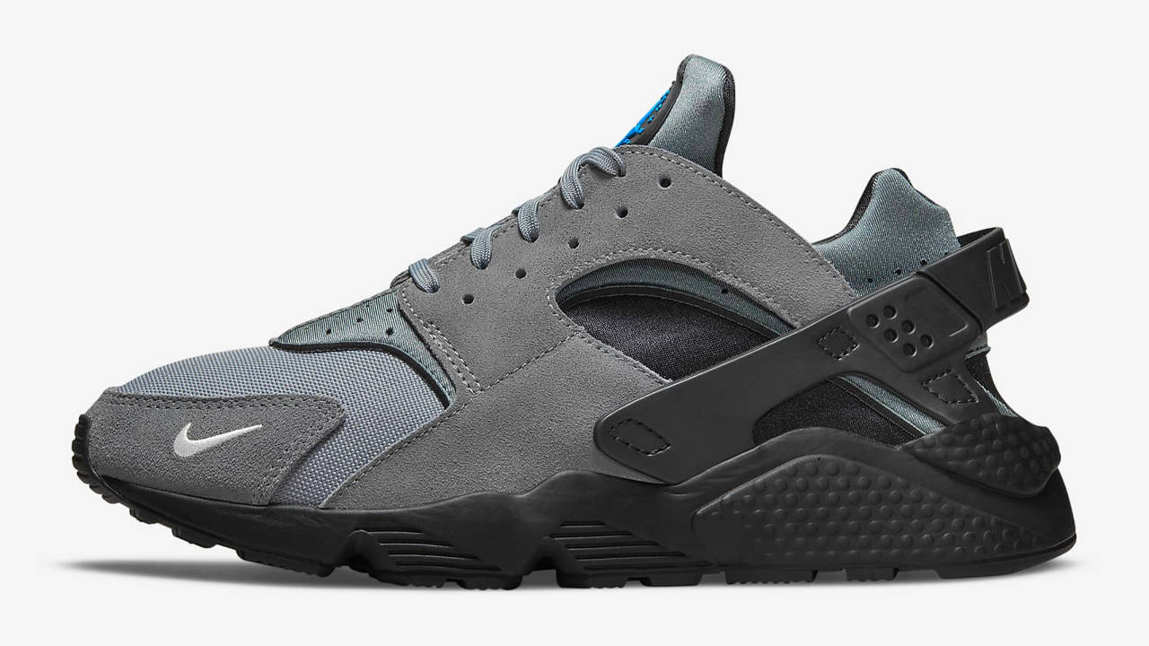 Shop This Season's Hottest Nike Sneakers Right Here!