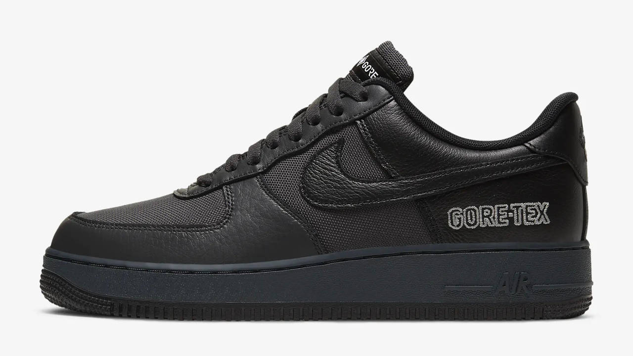 Shop This Season's Hottest Nike Sneakers Right Here!