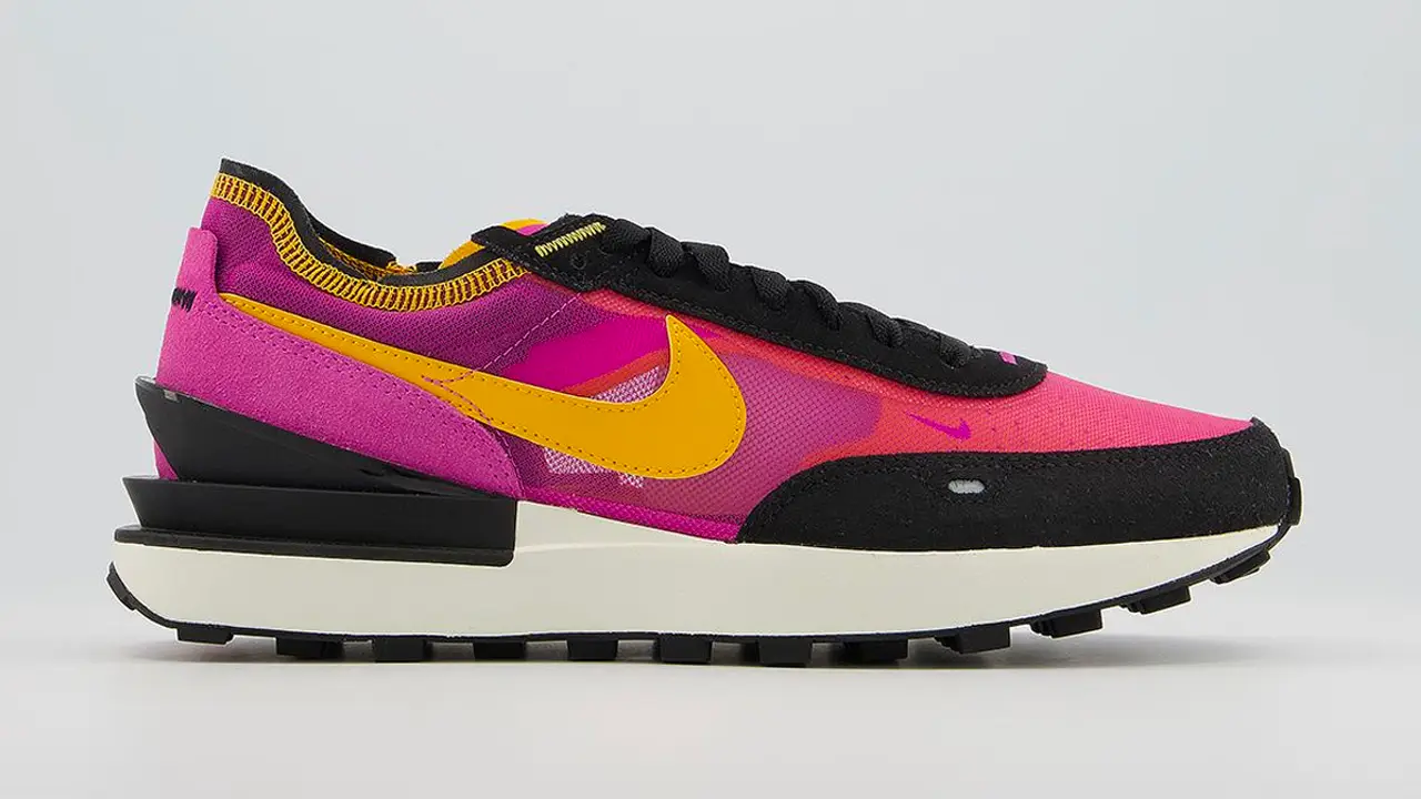 10 Swoosh Sneaker Steals That You Seriously Can't Miss at Offspring ...