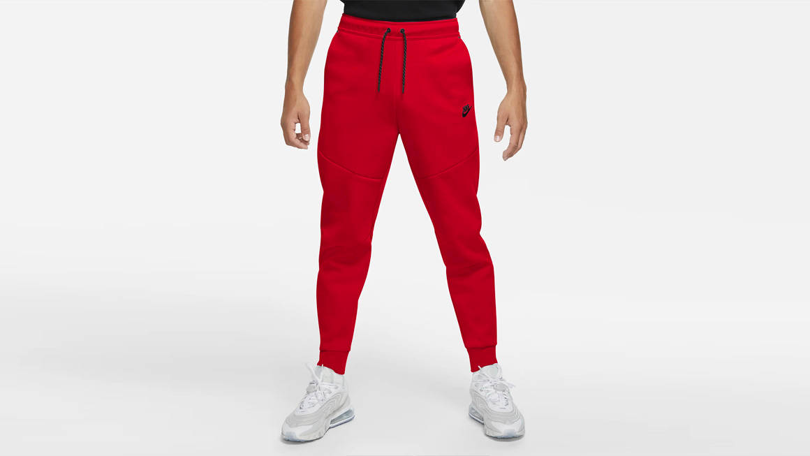 Play "Red Light, Green Light" With These Squid Game-Inspired Tracksuits