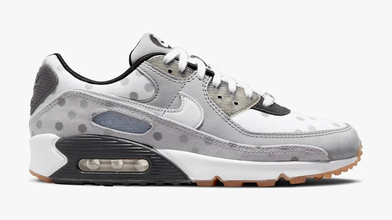 Now's Your Chance to Take Up to 70% Off at Sneakersnstuff's Crazy Sale!