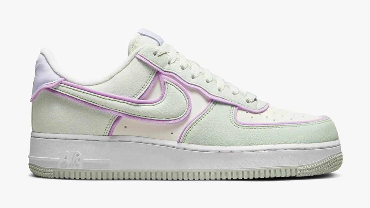 Now's Your Chance to Take Up to 70% Off at Sneakersnstuff's Crazy Sale!