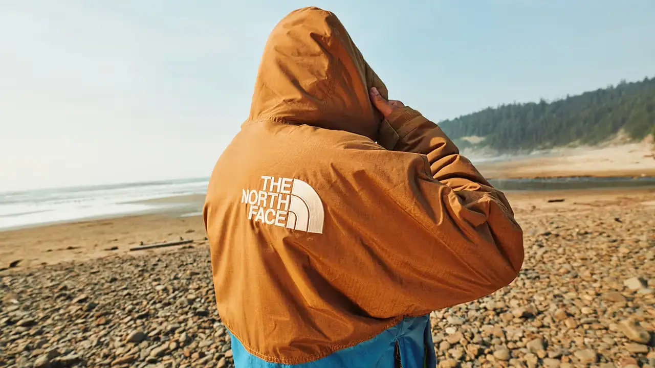 The North Face Jacket Sizing: How Do The North Face Jackets Fit? | The Sole  Supplier