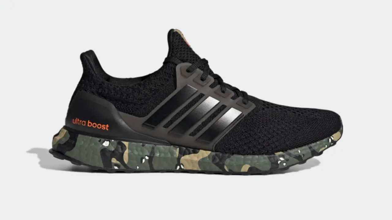 Ultraboost_5.0_DNA_Shoes_Black_GY8536_01_standard