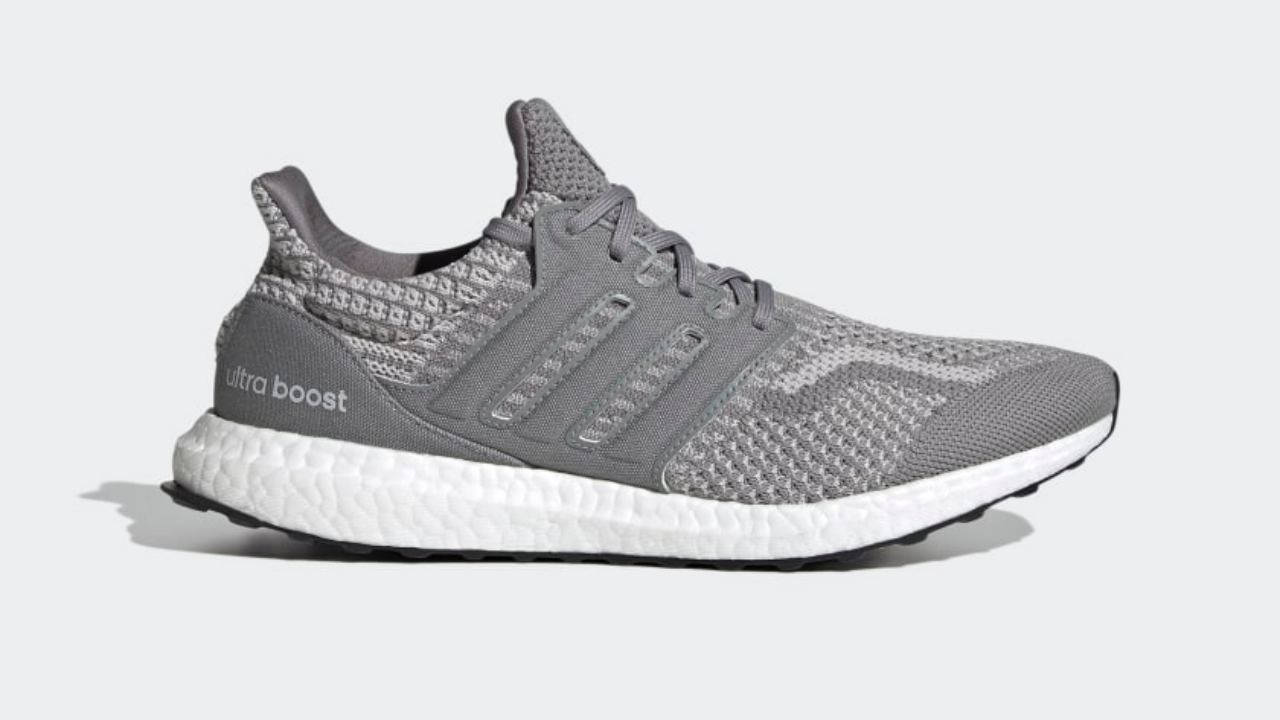 Ultraboost_5.0_DNA_Shoes_Grey_FY9354_01_standard
