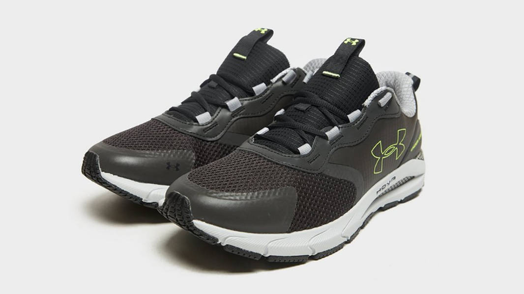 Under Armour HOVR Sonic STRT Black Front