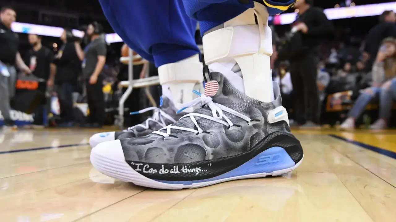 Stephen curry clearance most expensive shoes