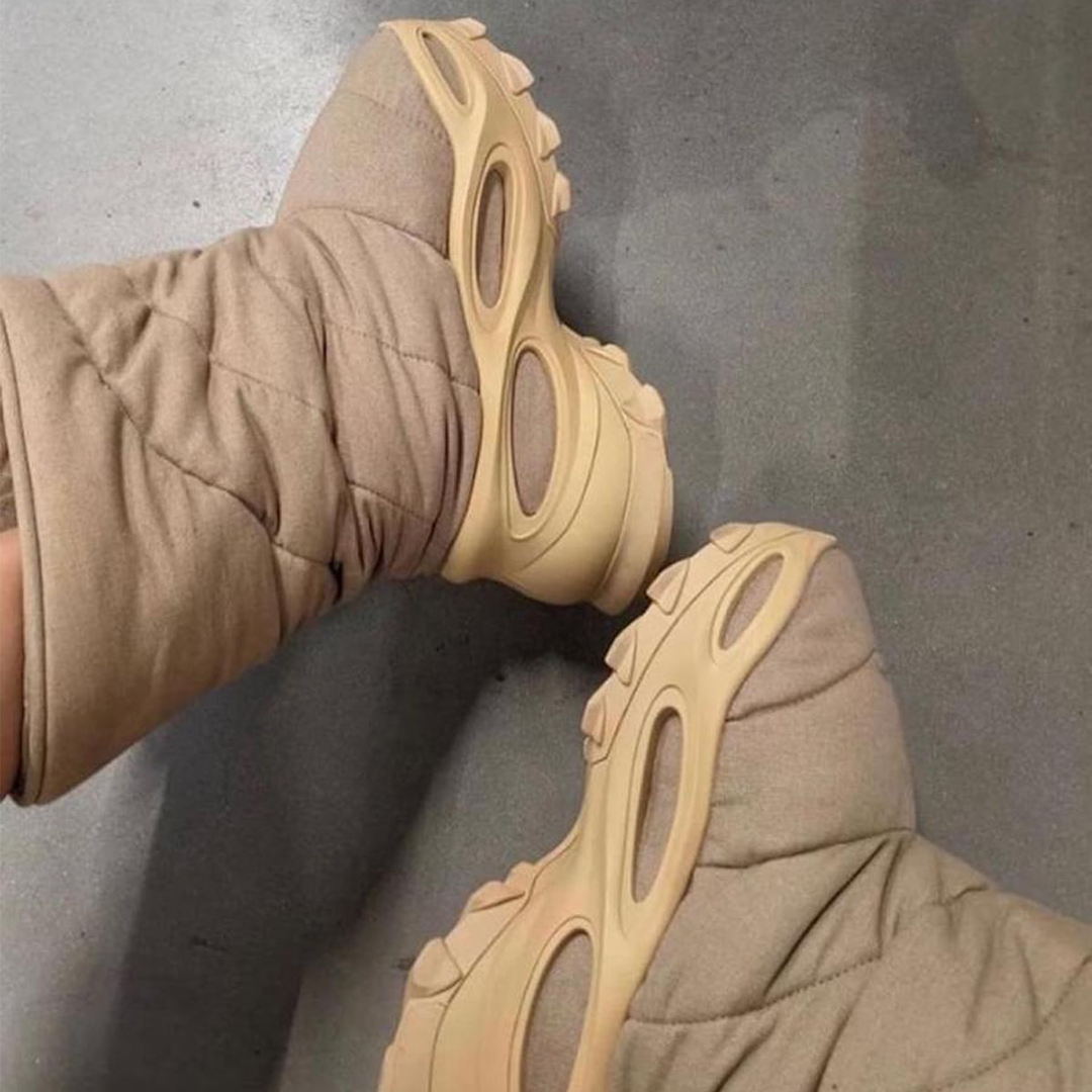 Yeezy NSLTD BT