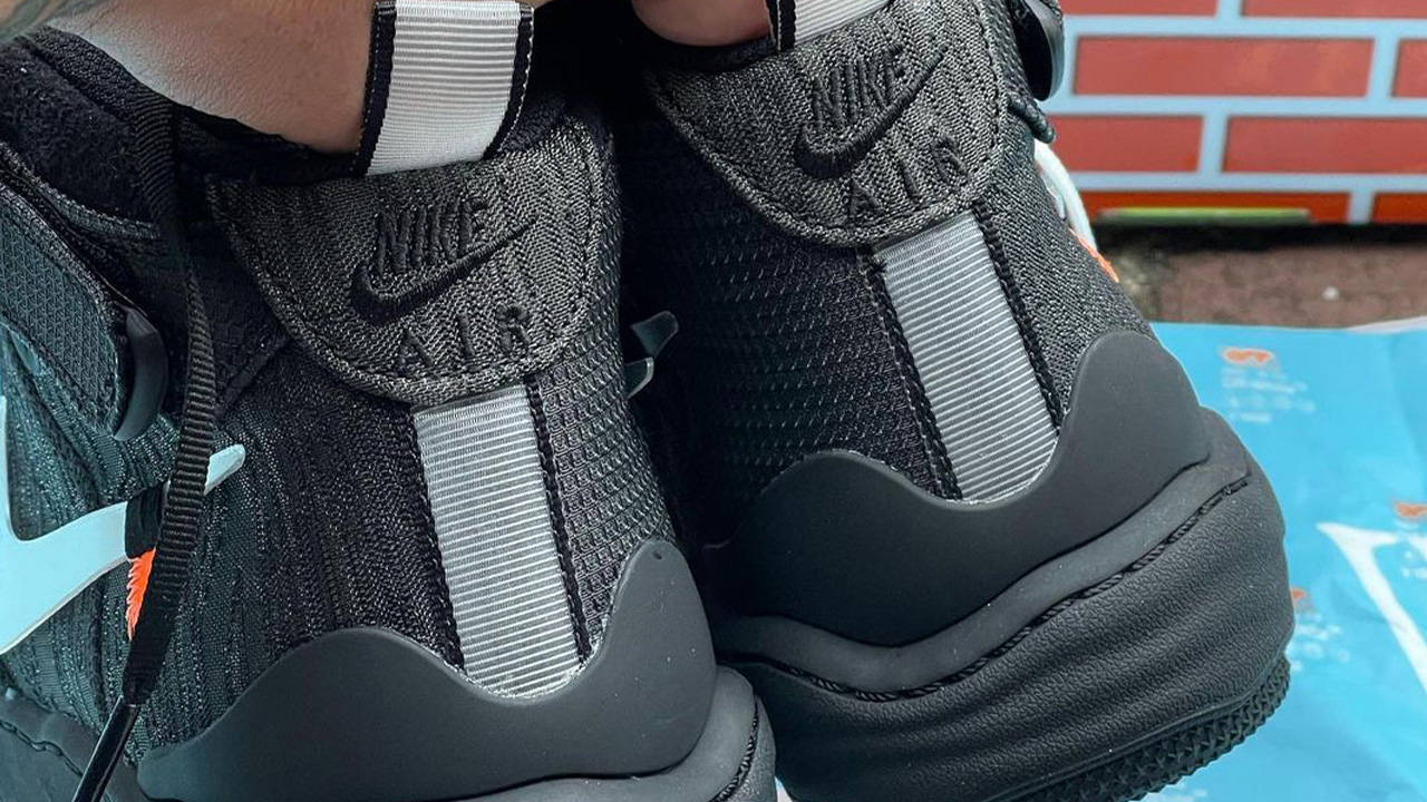 Off-White x Nike Air Force 1 Mid "Black"