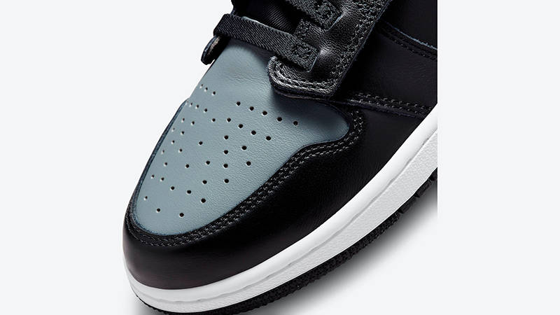 Air Jordan 1 FlyEase Black Gym Red CQ3835-006 Detail