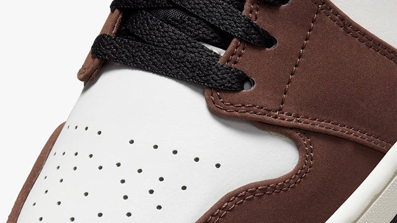Air Jordan 1 Low Mocha DC6991-200 Detail