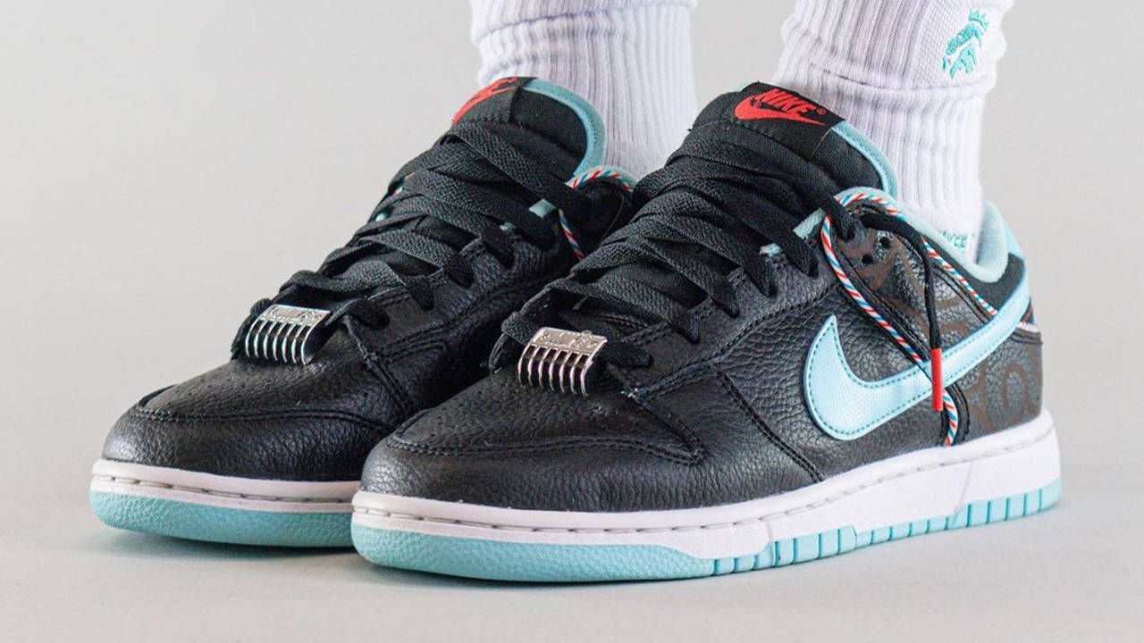 Nike Dunk Low "Barber Shop"
