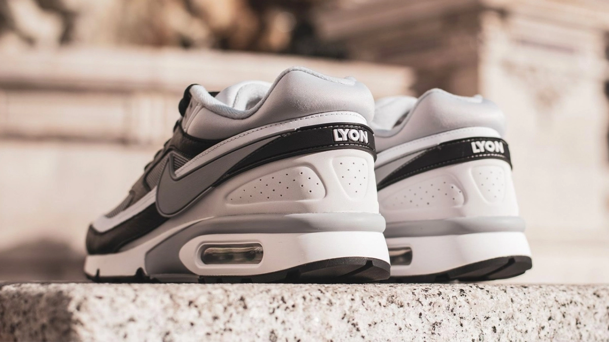 The clear Nike Air Max BW "City Pack" Celebrates the Big Window's 30th Anniversary