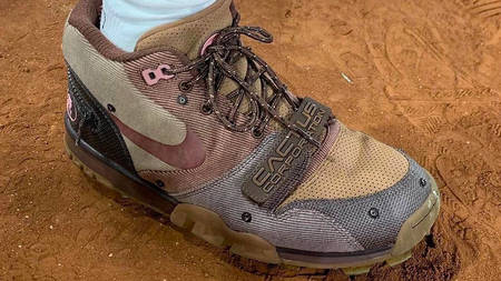 Get Up Close With the Travis Scott x Nike Air Trainer 1 "Cactus Jack" Get Up Close With the Travis Scott x Nike Air Trainer 1 "Cactus Jack"